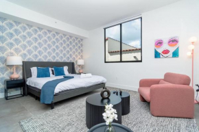 King Bed brand new Oasis minutes to Brickell